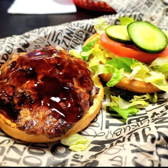 Tex A Wowie Burger.